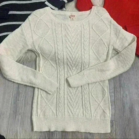 H&M Merona Aeo red ivory grey sweater bundle xs/s - Picture 3 of 13